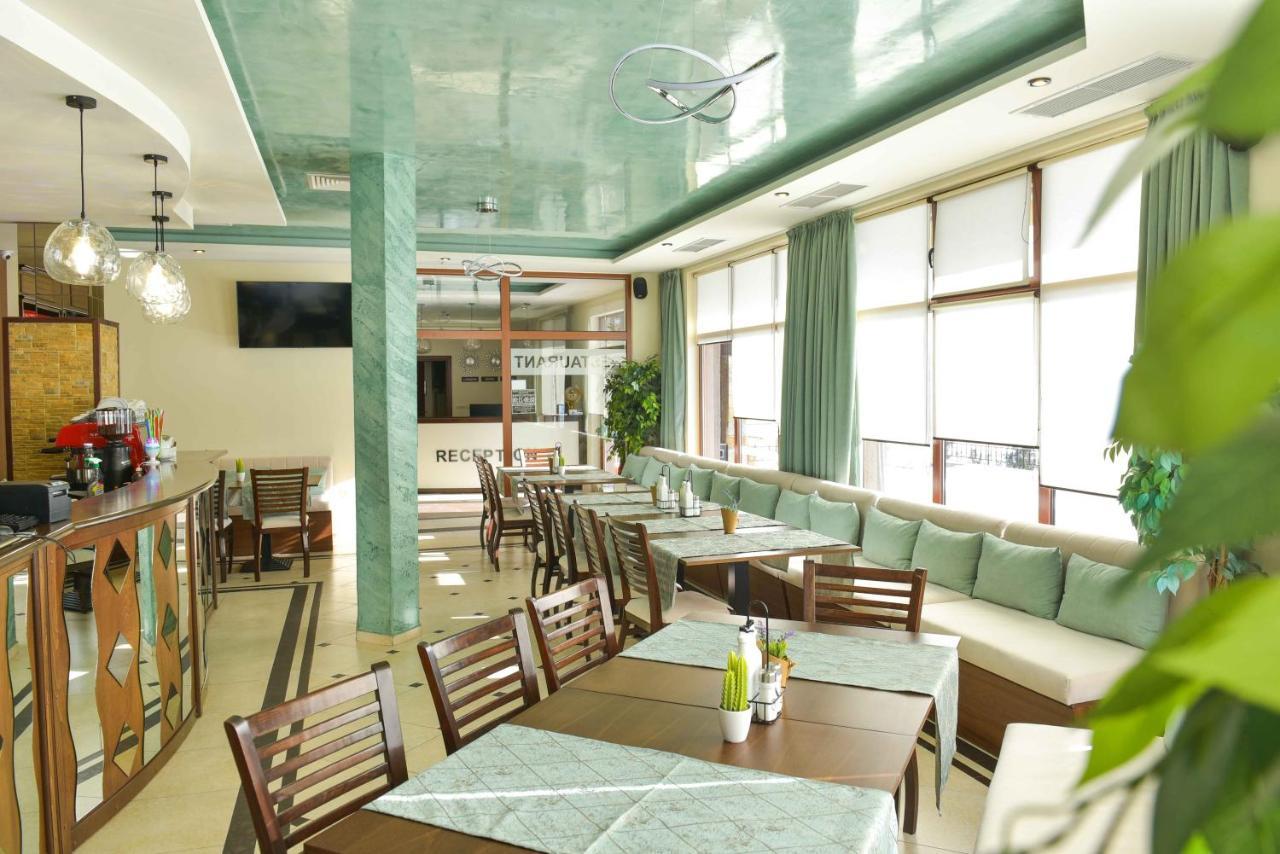 Family Hotel The View & Spa 西格伏沙尔克 外观 照片