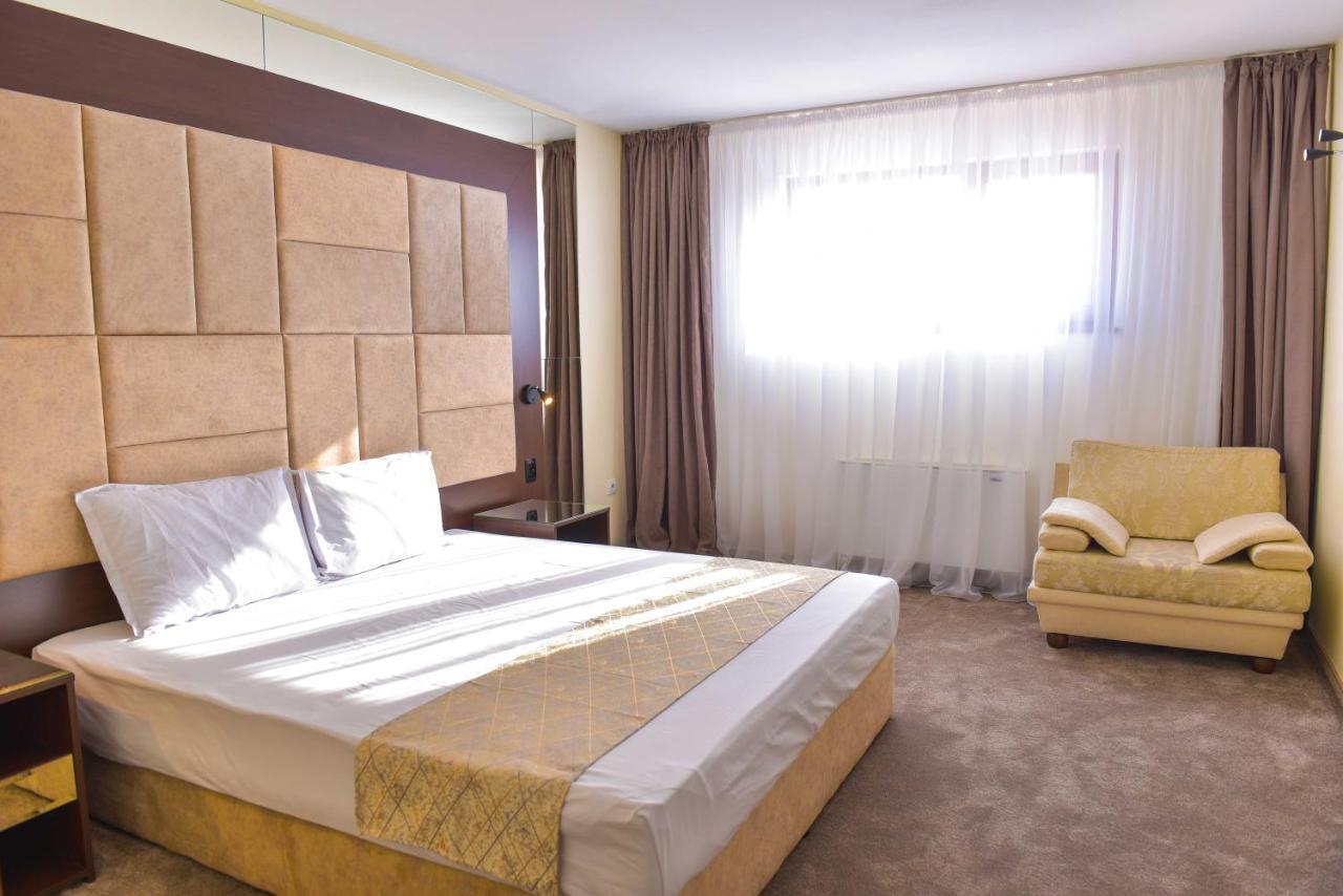 Family Hotel The View & Spa 西格伏沙尔克 外观 照片