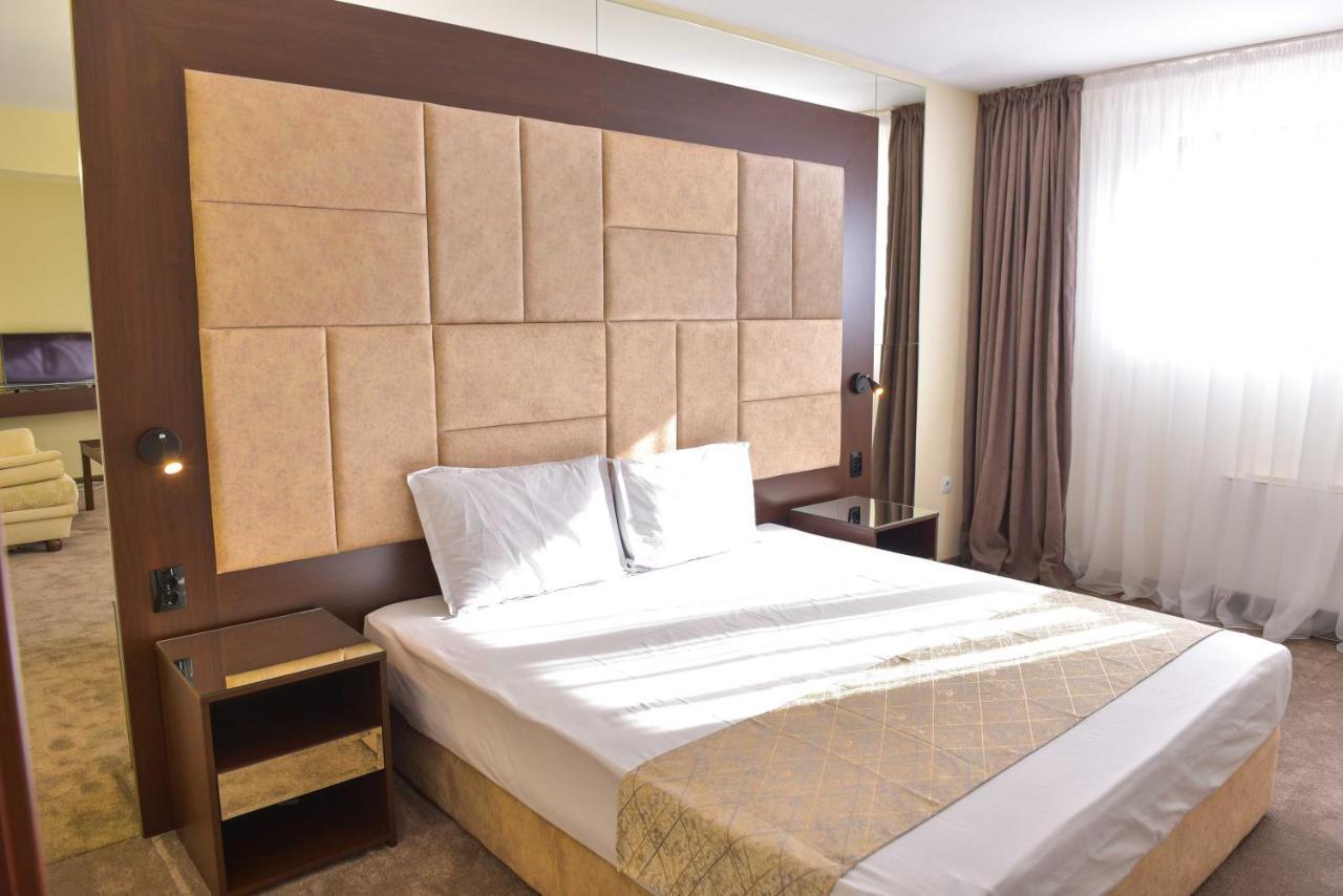 Family Hotel The View & Spa 西格伏沙尔克 外观 照片