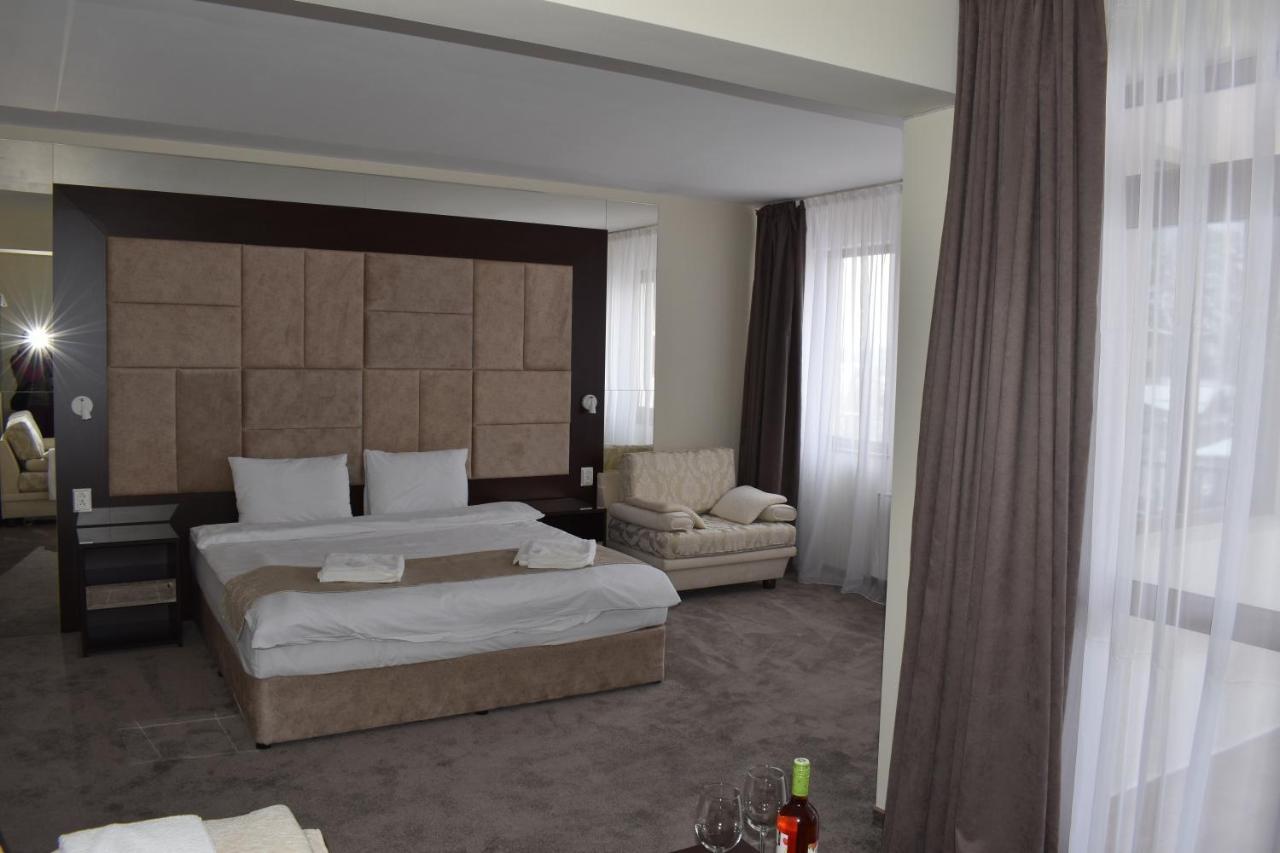 Family Hotel The View & Spa 西格伏沙尔克 外观 照片
