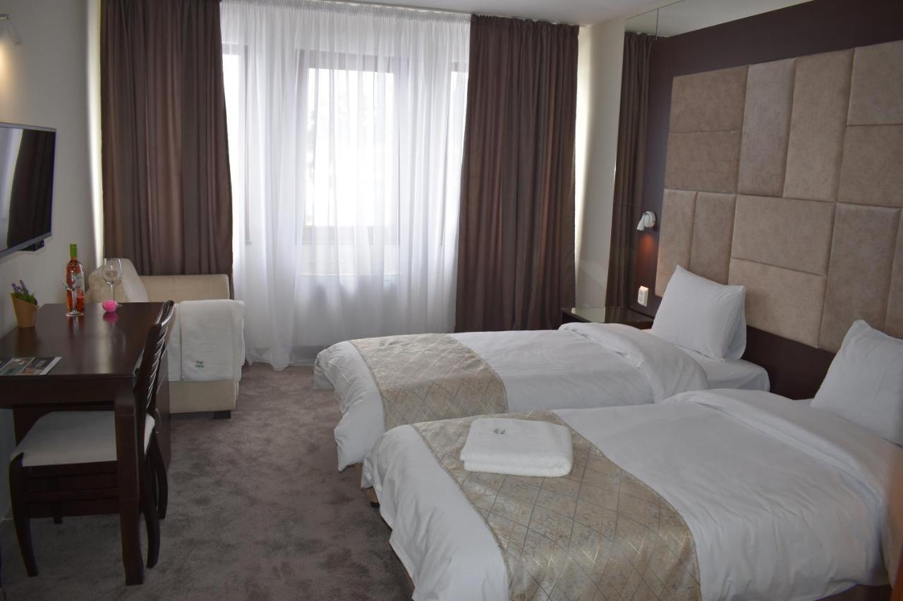 Family Hotel The View & Spa 西格伏沙尔克 外观 照片