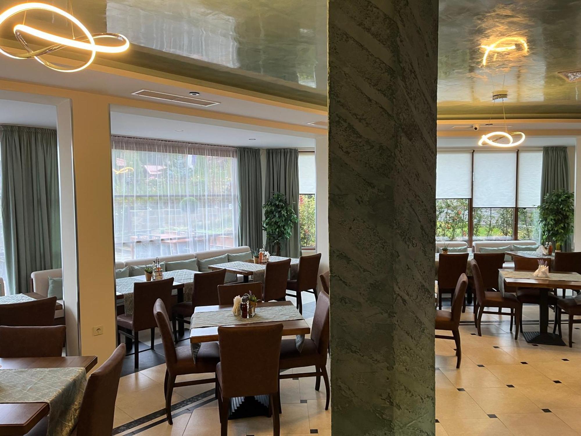 Family Hotel The View & Spa 西格伏沙尔克 外观 照片