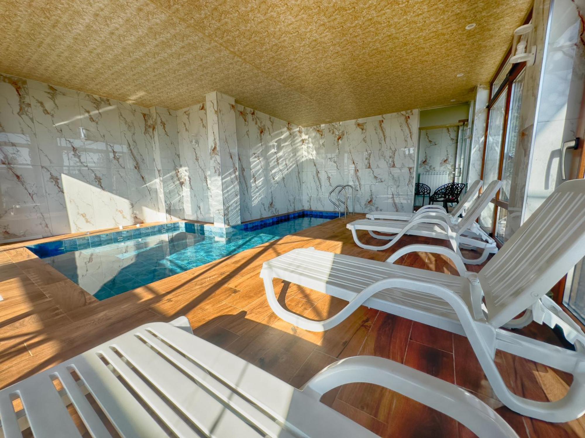 Family Hotel The View & Spa 西格伏沙尔克 外观 照片