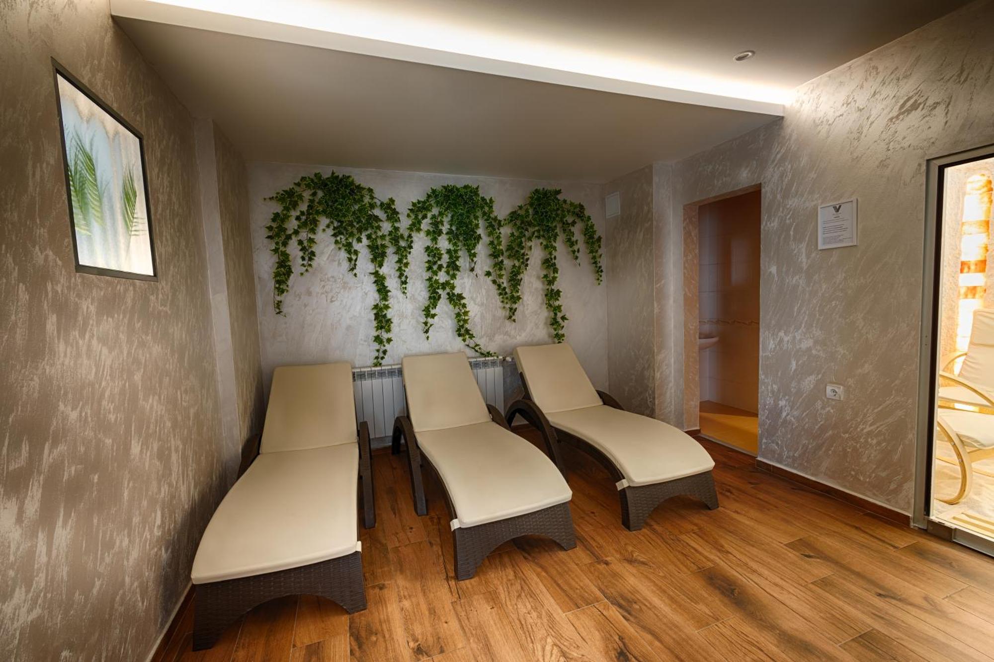 Family Hotel The View & Spa 西格伏沙尔克 外观 照片